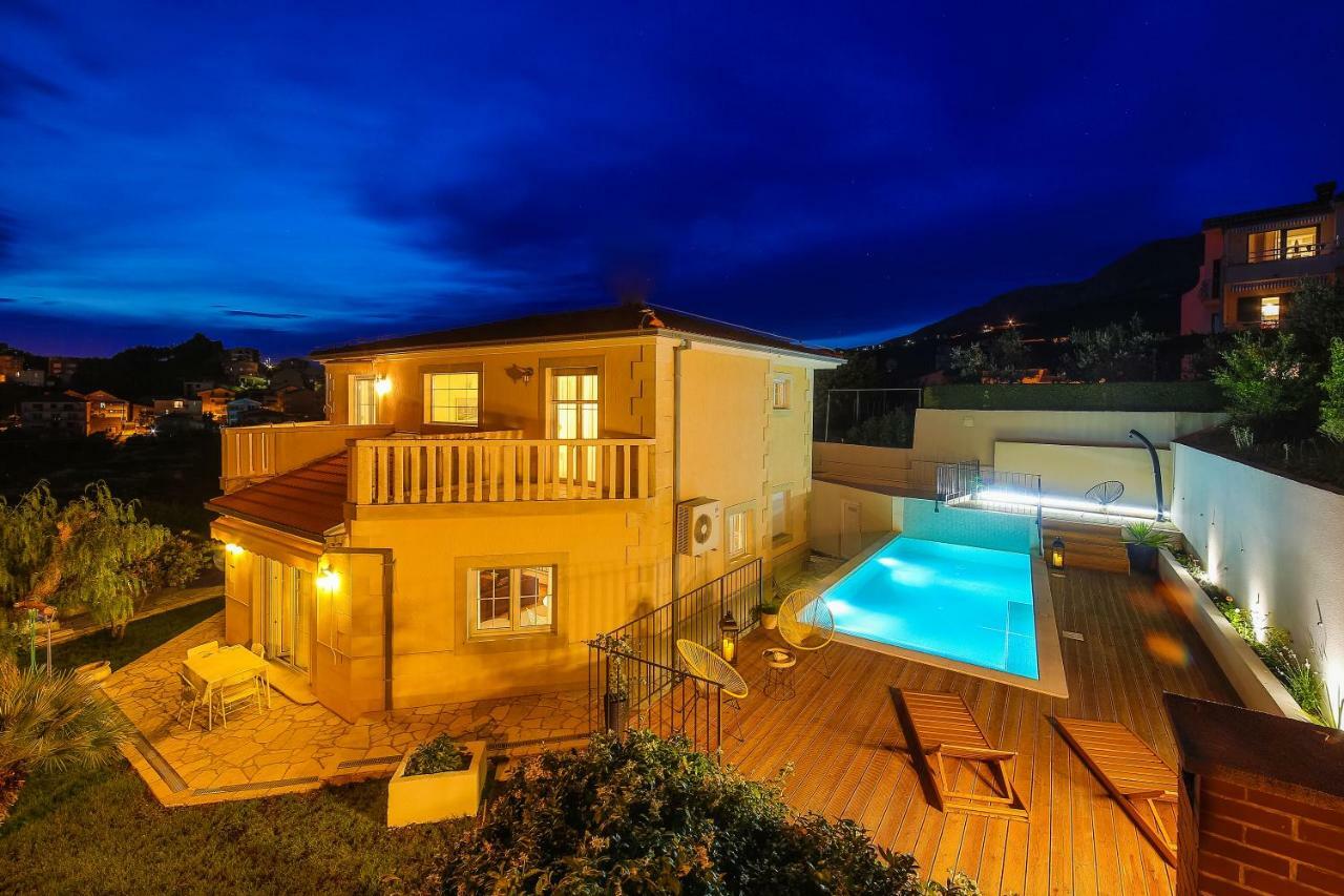 Villa Artea Подстрана Екстериор снимка