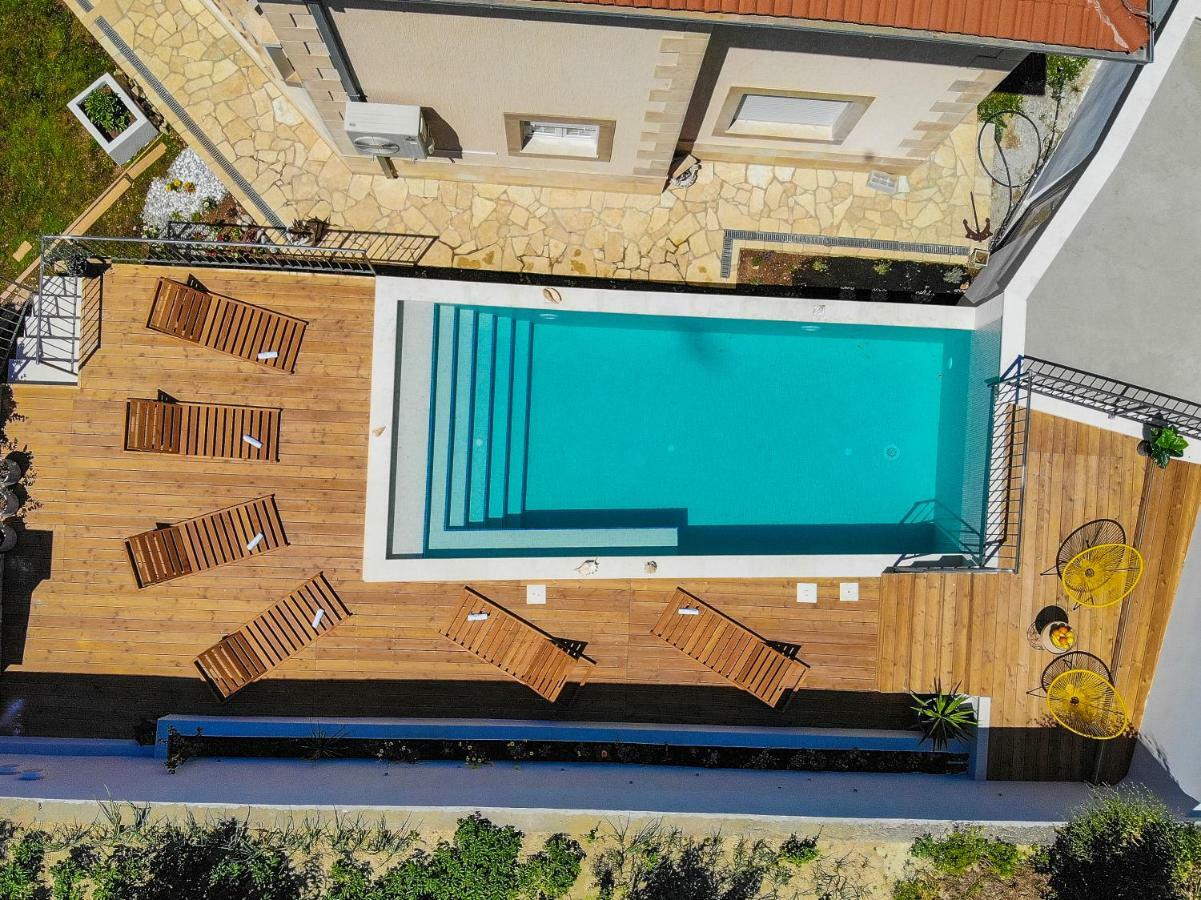 Villa Artea Подстрана Екстериор снимка